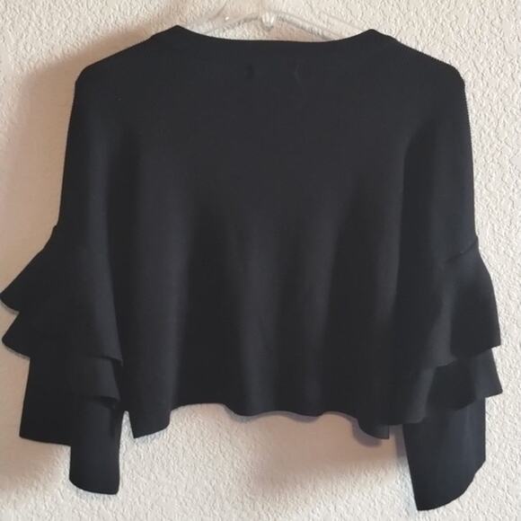 Elodie NWOT Black Cropped Tiered Ruffle 3/4 Sleeve Boxy Knit Sweater L - Picture 6 of 16